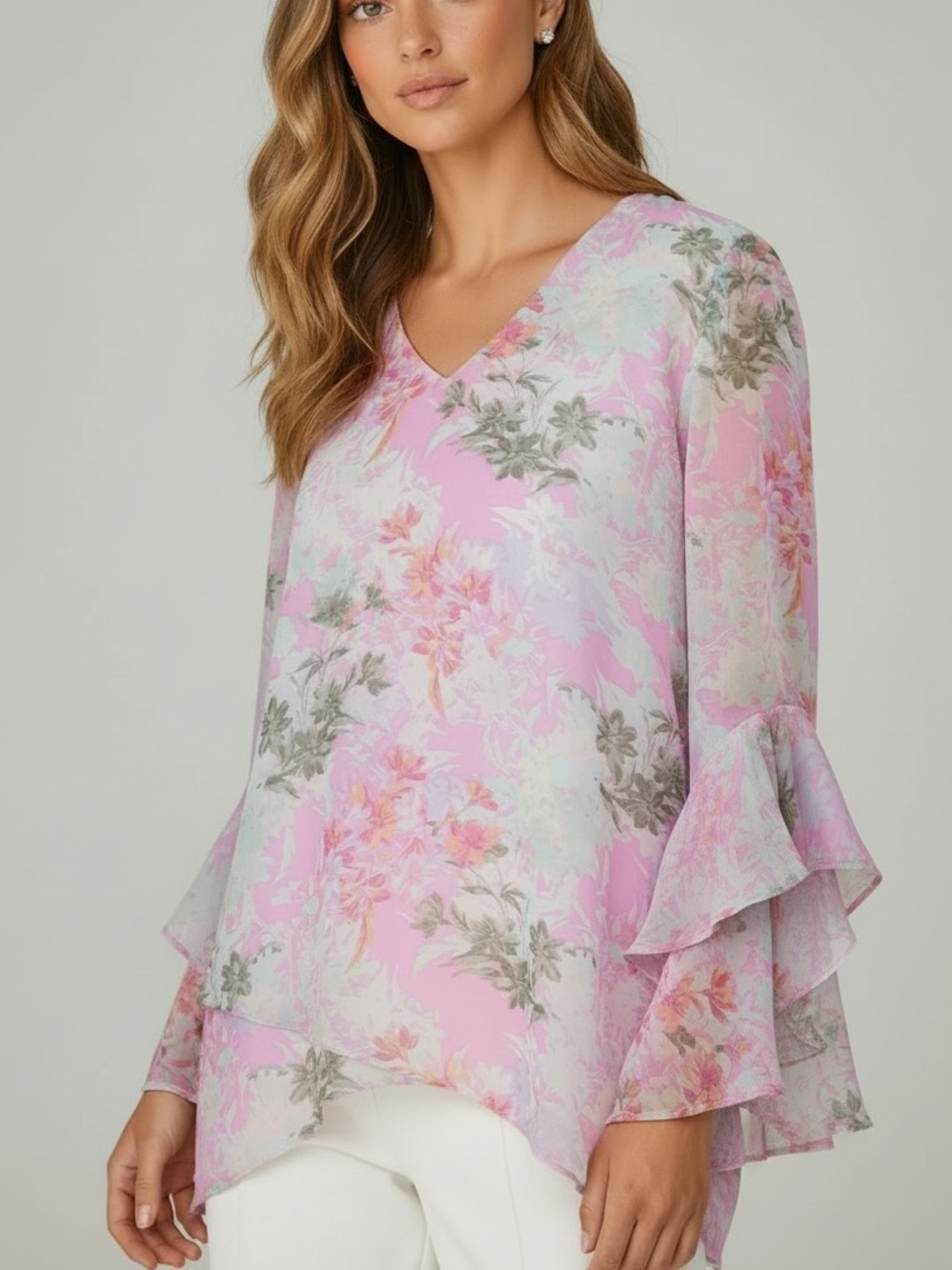 NWT VINCE CAMUTO Pink Floral V-Neck Cascading Ruffle Sleeve Blouse Size Medium
